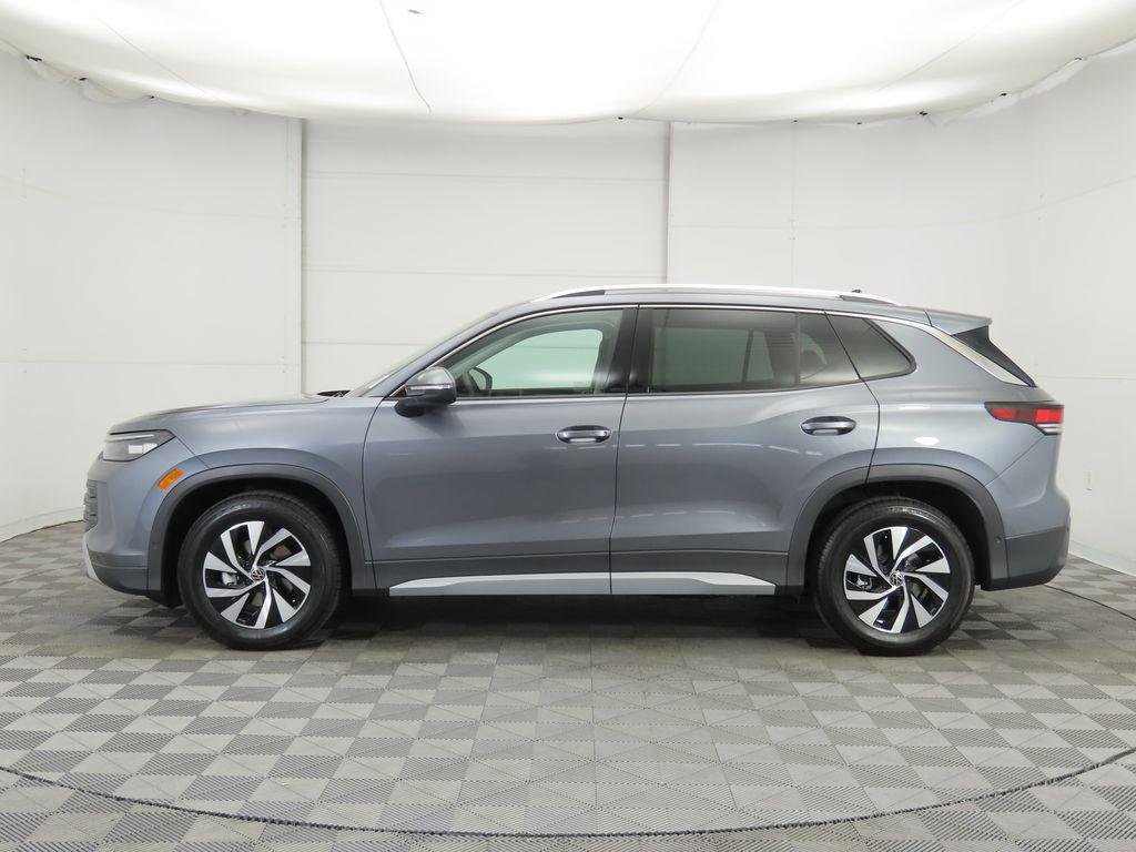 new 2025 Volkswagen Tiguan car, priced at $30,882