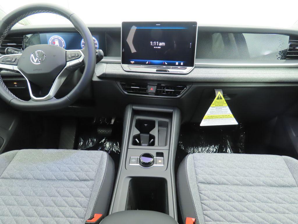 new 2025 Volkswagen Tiguan car, priced at $30,882