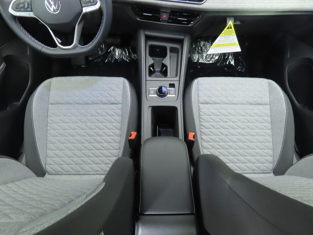 new 2025 Volkswagen Tiguan car, priced at $30,882