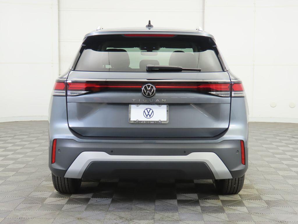 new 2025 Volkswagen Tiguan car, priced at $30,882