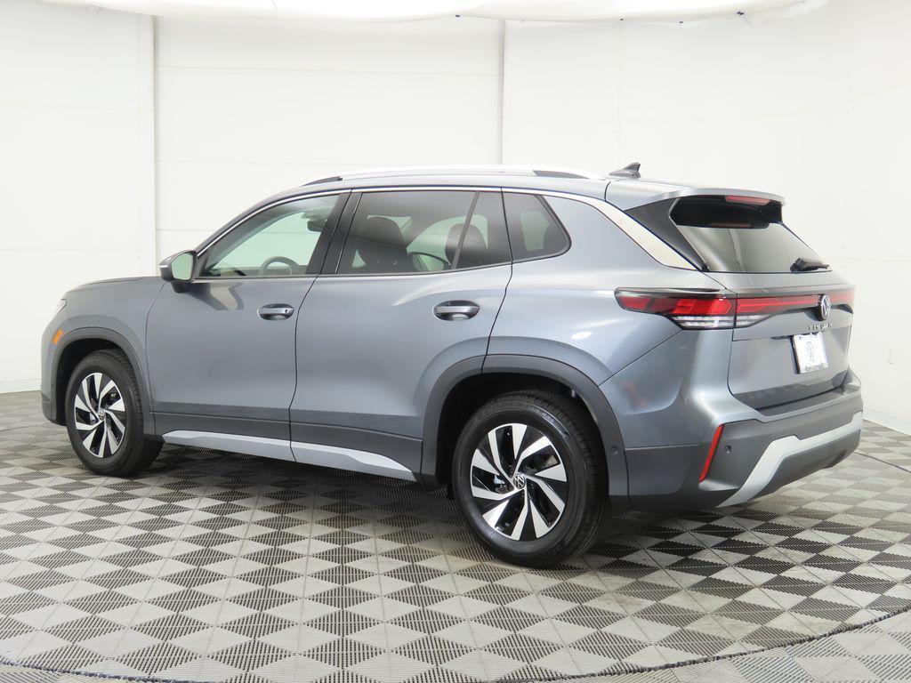 new 2025 Volkswagen Tiguan car, priced at $30,882