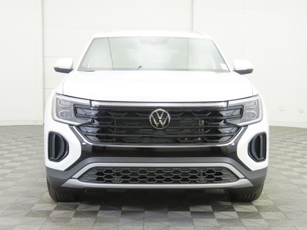 new 2026 Volkswagen Atlas Cross Sport car, priced at $39,631