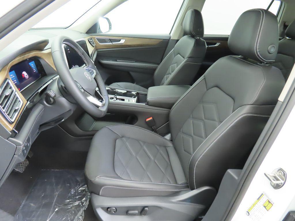 new 2026 Volkswagen Atlas car, priced at $47,034