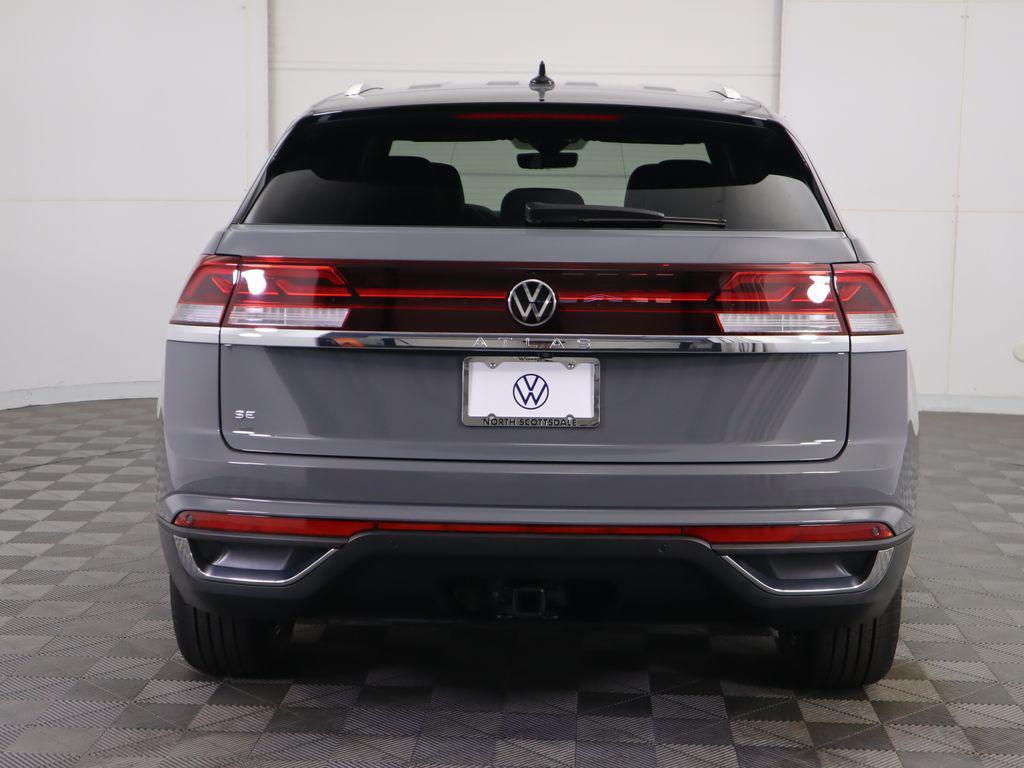 new 2026 Volkswagen Atlas Cross Sport car, priced at $44,617