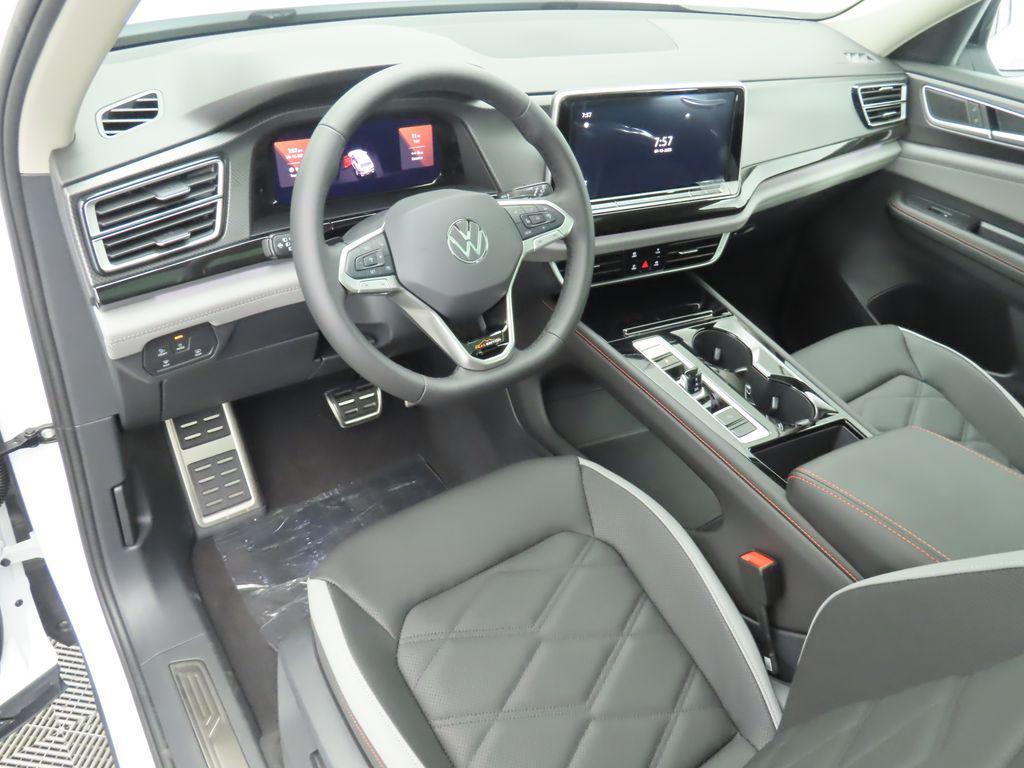 new 2026 Volkswagen Atlas car, priced at $51,308