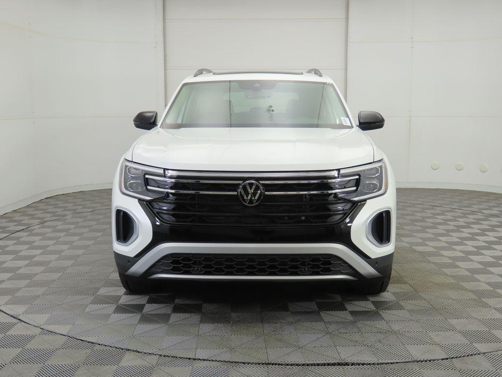 new 2026 Volkswagen Atlas car, priced at $51,308