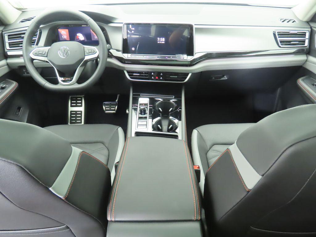 new 2026 Volkswagen Atlas car, priced at $51,308