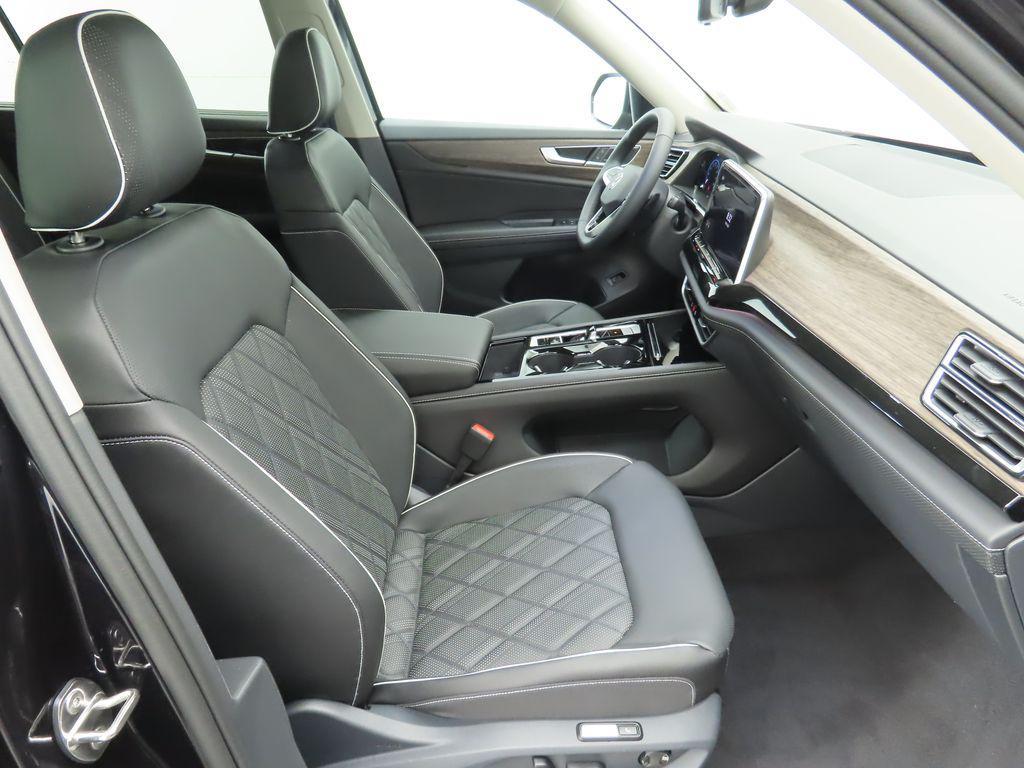 new 2026 Volkswagen Atlas car, priced at $57,349