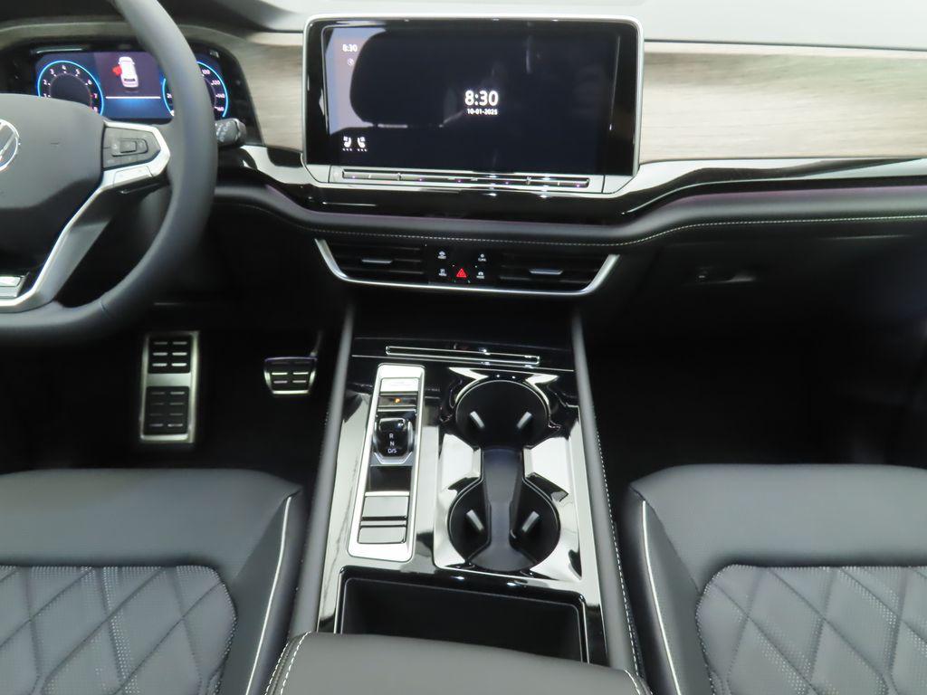 new 2026 Volkswagen Atlas car, priced at $57,349