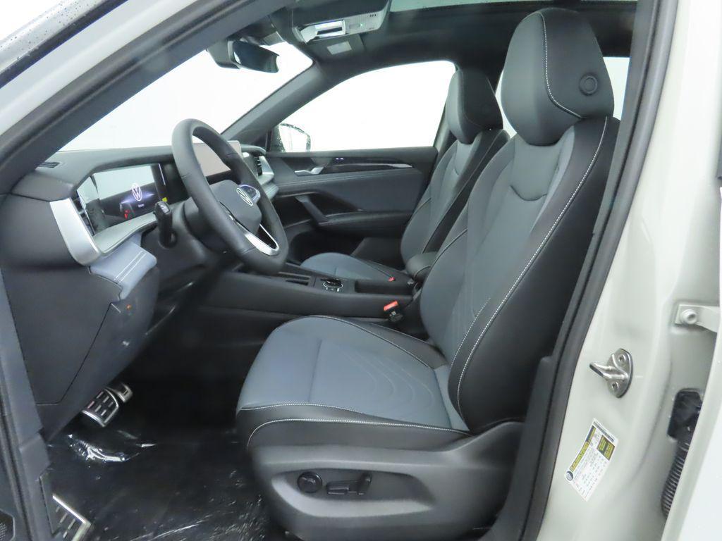 new 2026 Volkswagen Tiguan car, priced at $40,002