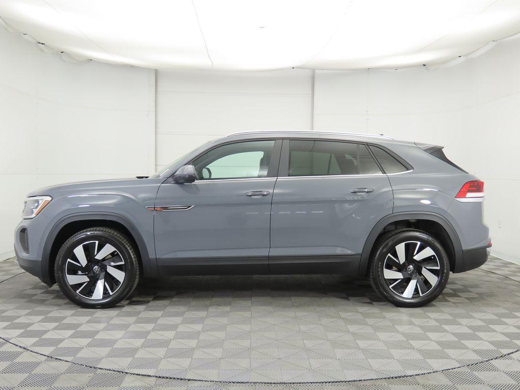 new 2026 Volkswagen Atlas Cross Sport car, priced at $47,506
