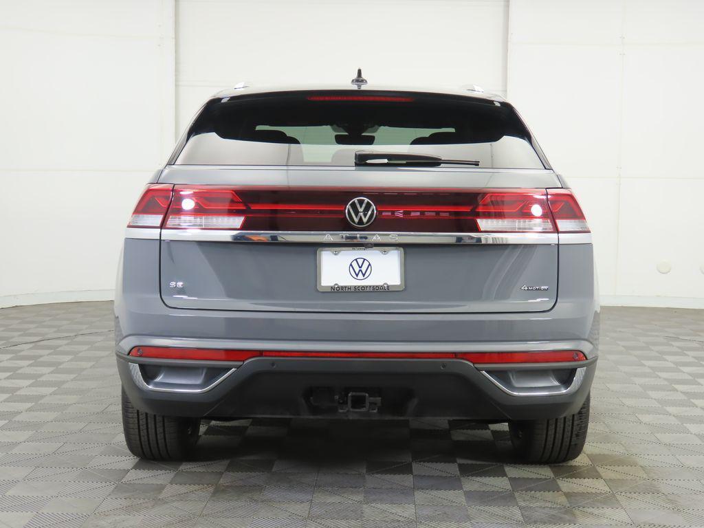 new 2026 Volkswagen Atlas Cross Sport car, priced at $47,506