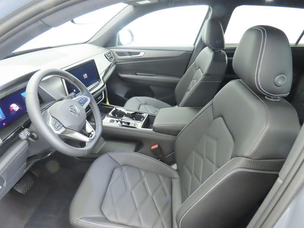 new 2026 Volkswagen Atlas Cross Sport car, priced at $47,506