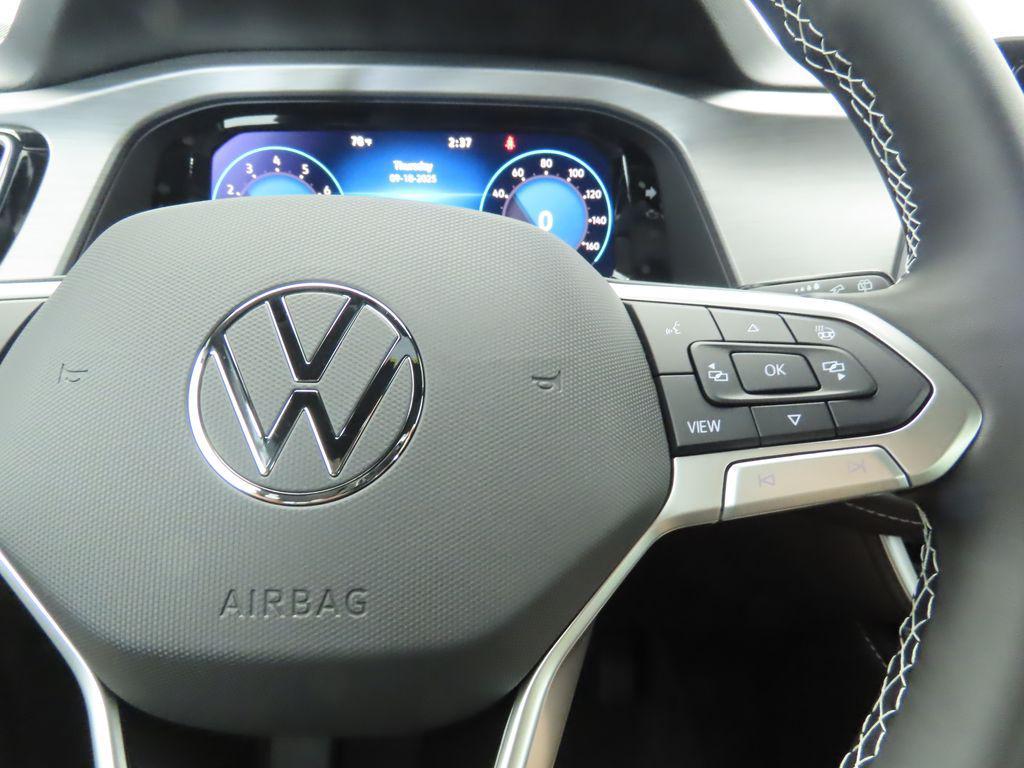 new 2026 Volkswagen Atlas Cross Sport car, priced at $47,506