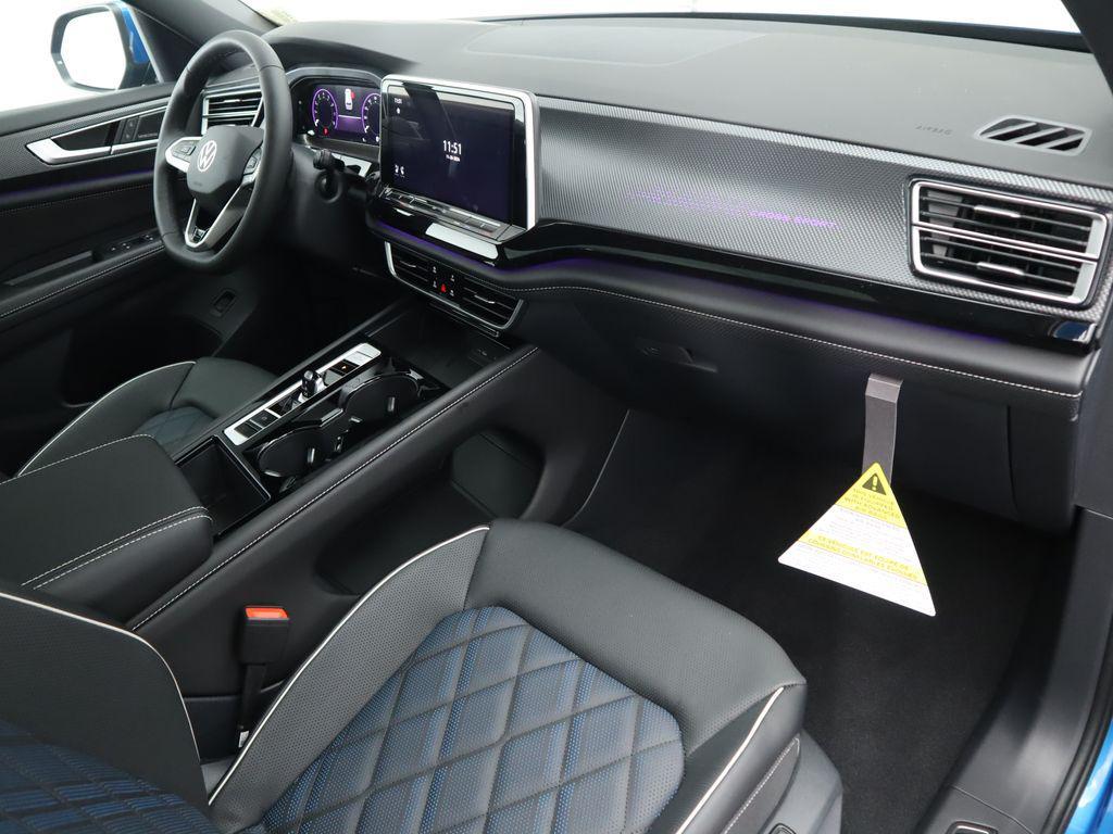 new 2025 Volkswagen Atlas Cross Sport car, priced at $50,558