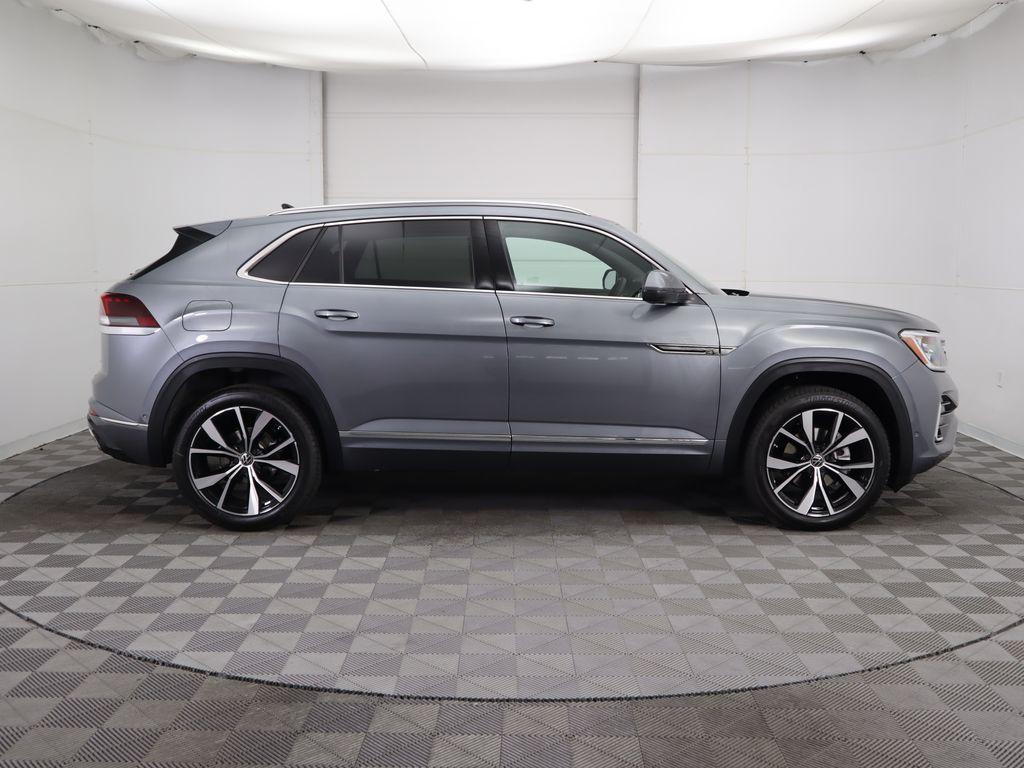new 2025 Volkswagen Atlas Cross Sport car, priced at $51,546