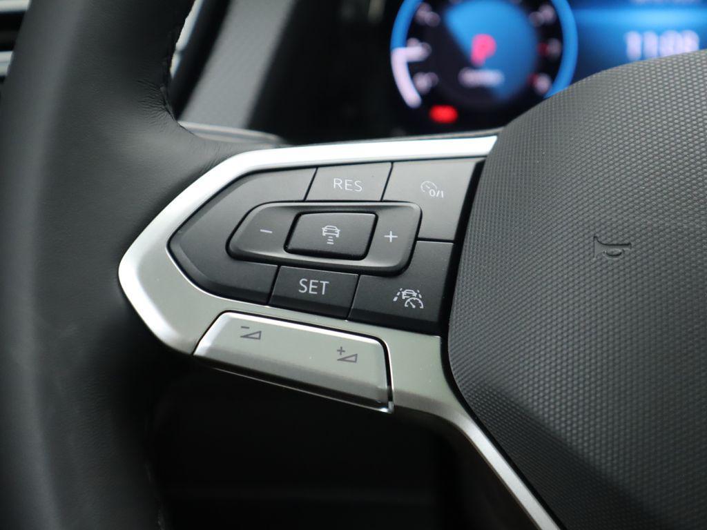 new 2025 Volkswagen Atlas Cross Sport car, priced at $51,546