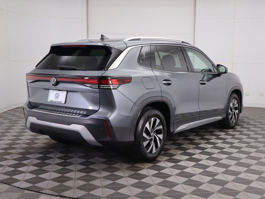 new 2026 Volkswagen Tiguan car, priced at $31,492