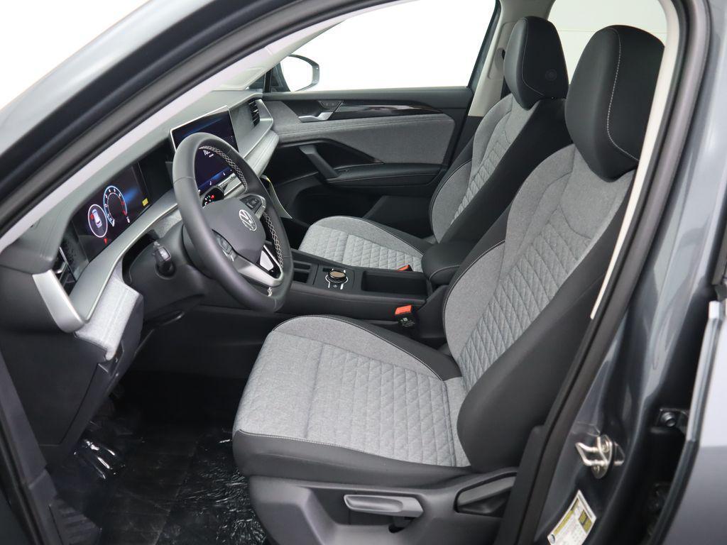 new 2026 Volkswagen Tiguan car, priced at $31,492