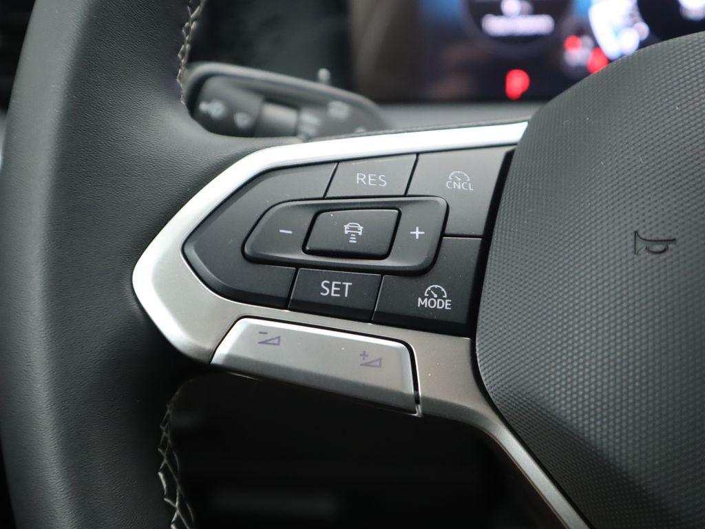 new 2026 Volkswagen Tiguan car, priced at $31,492