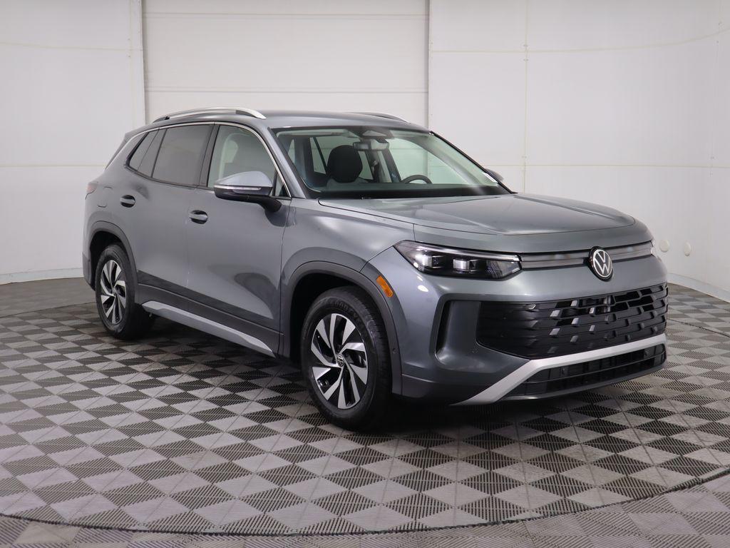 new 2026 Volkswagen Tiguan car, priced at $31,492