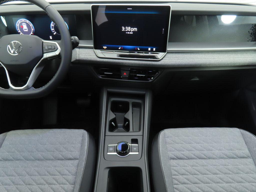 new 2026 Volkswagen Tiguan car, priced at $32,992