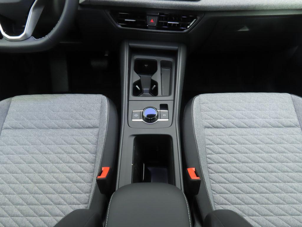 new 2026 Volkswagen Tiguan car, priced at $32,992