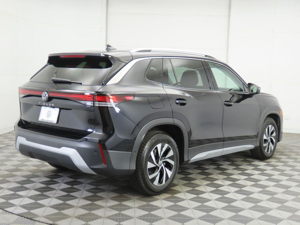 new 2026 Volkswagen Tiguan car, priced at $32,992