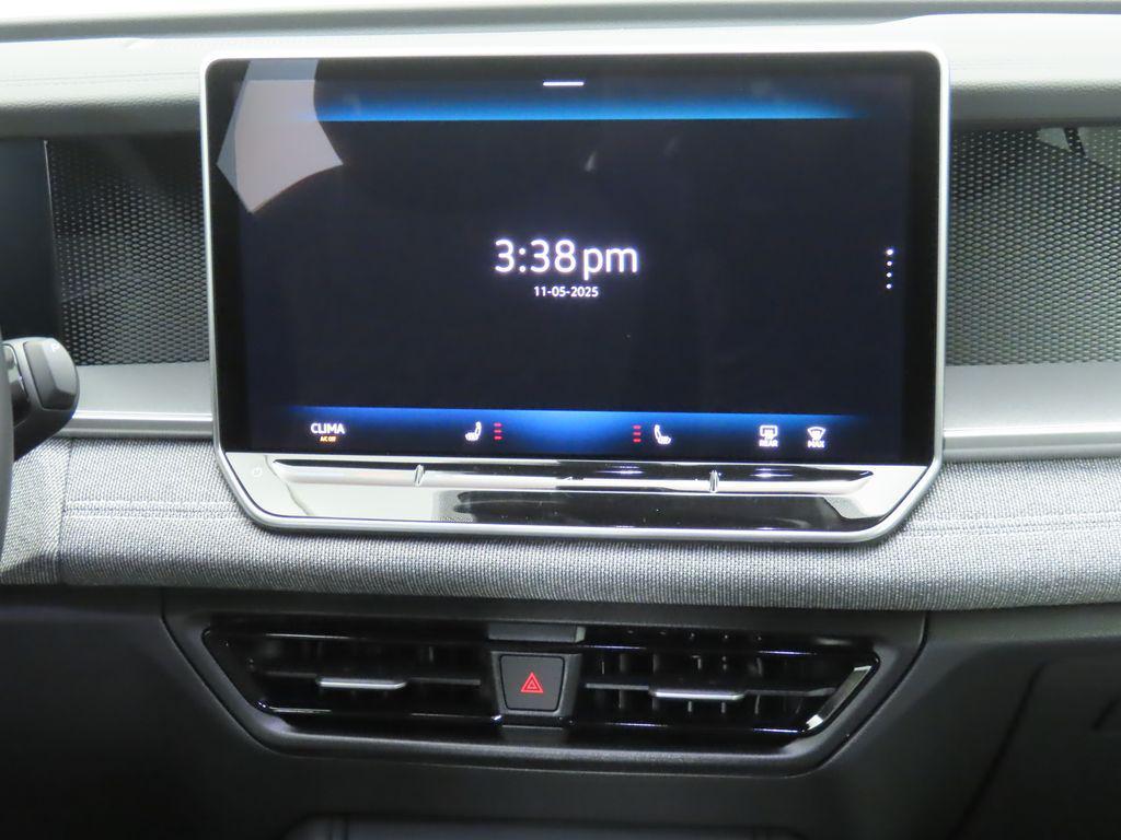 new 2026 Volkswagen Tiguan car, priced at $32,992