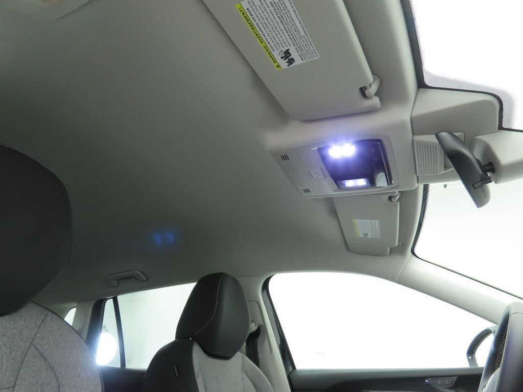 new 2026 Volkswagen Tiguan car, priced at $32,992