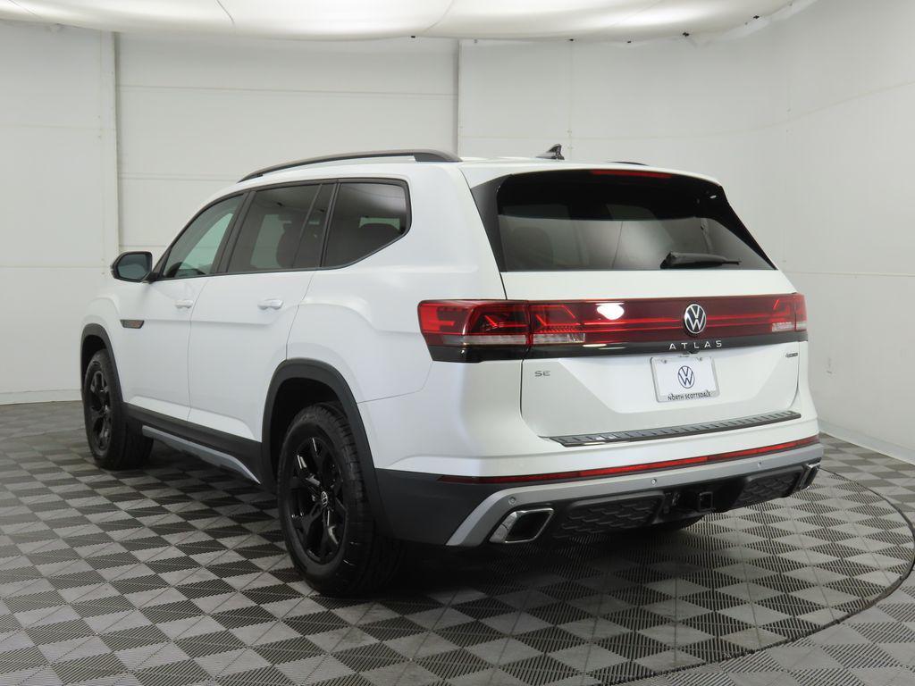 new 2026 Volkswagen Atlas car, priced at $50,108