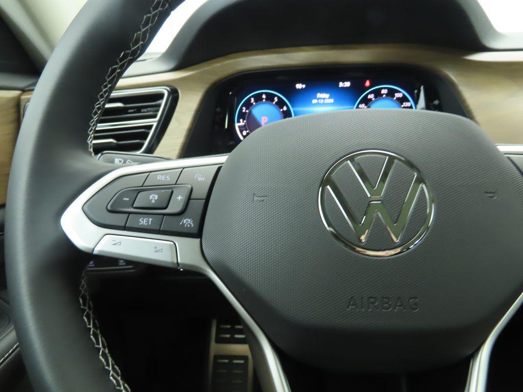 new 2026 Volkswagen Atlas car, priced at $47,869