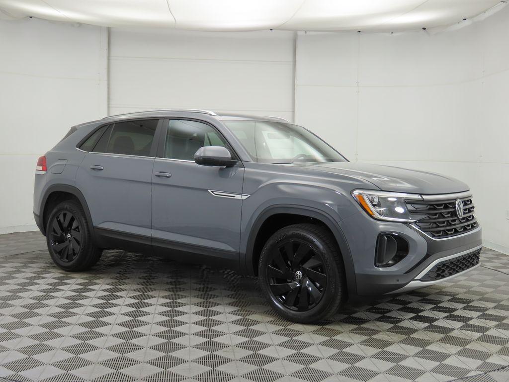 new 2026 Volkswagen Atlas Cross Sport car, priced at $46,412