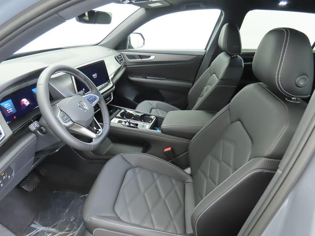 new 2026 Volkswagen Atlas Cross Sport car, priced at $46,412