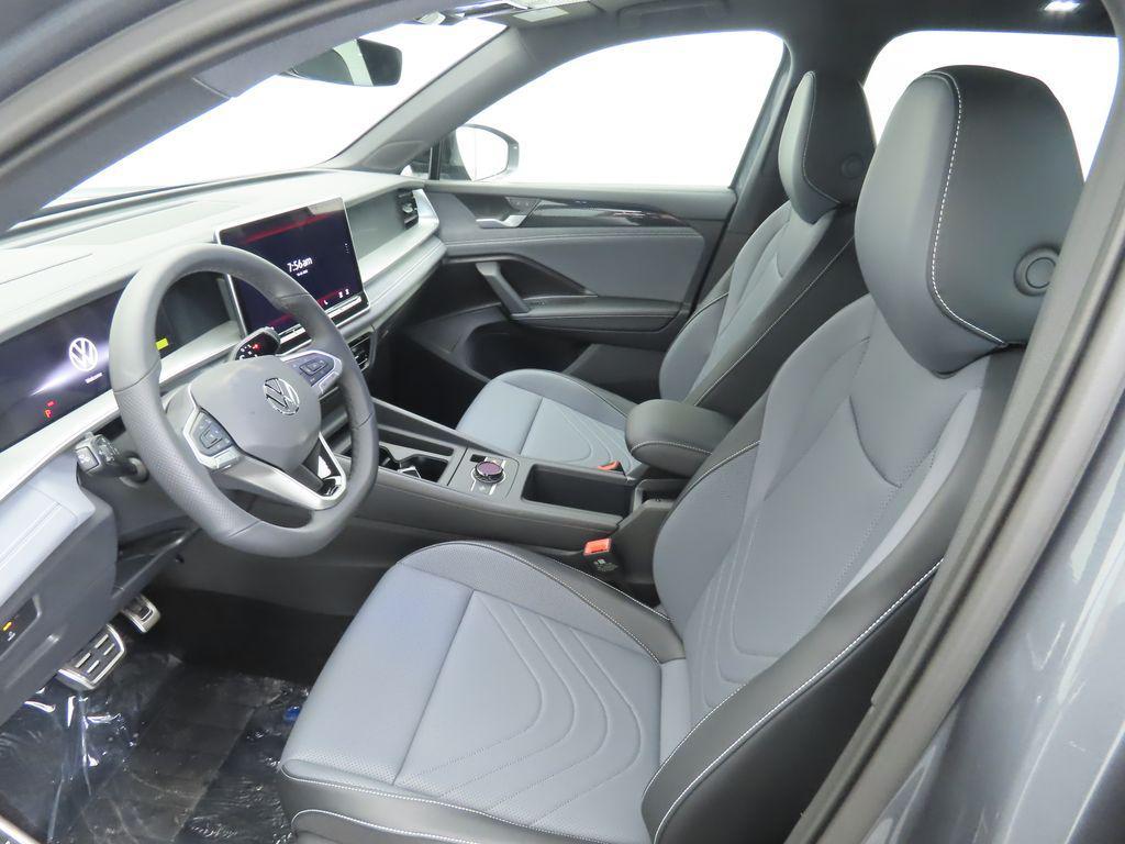 new 2026 Volkswagen Tiguan car, priced at $38,107