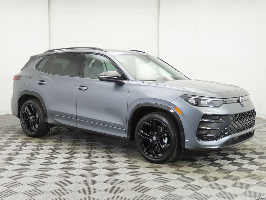 new 2026 Volkswagen Tiguan car, priced at $38,107