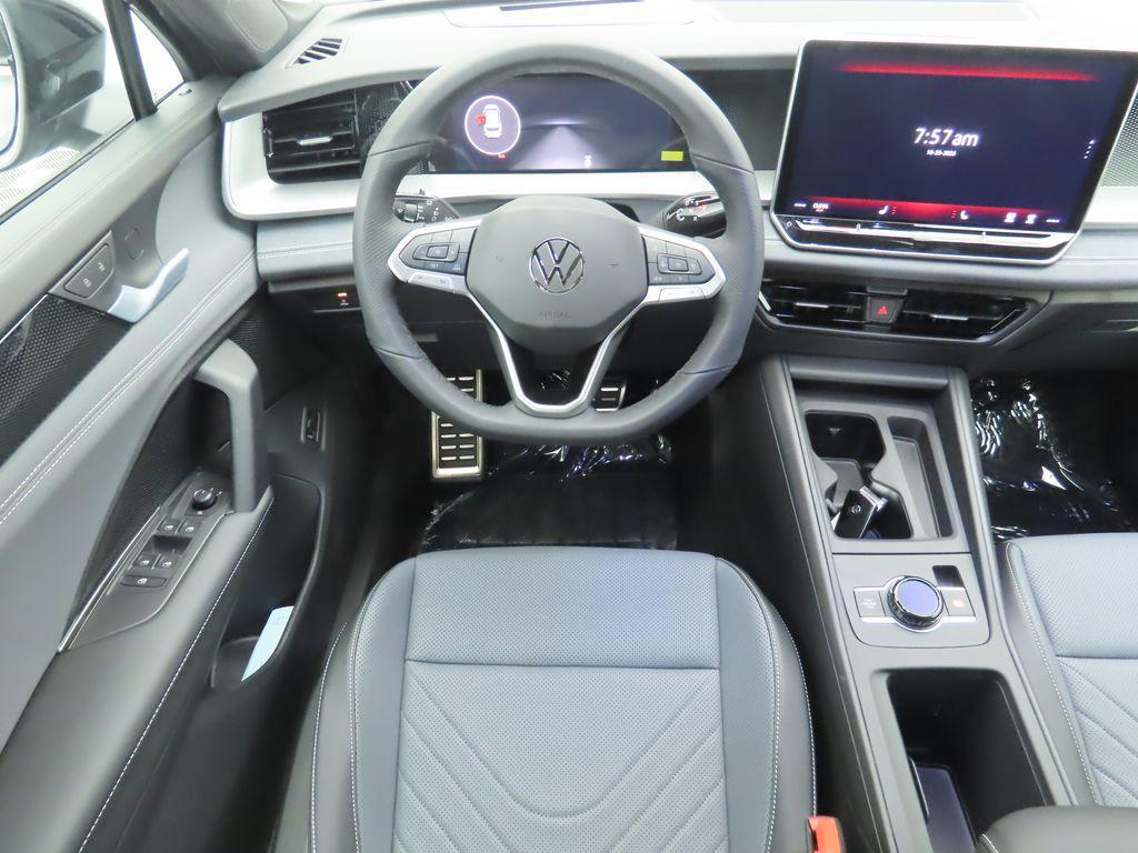 new 2026 Volkswagen Tiguan car, priced at $38,107