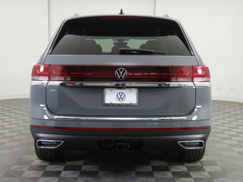 new 2026 Volkswagen Atlas car, priced at $47,947