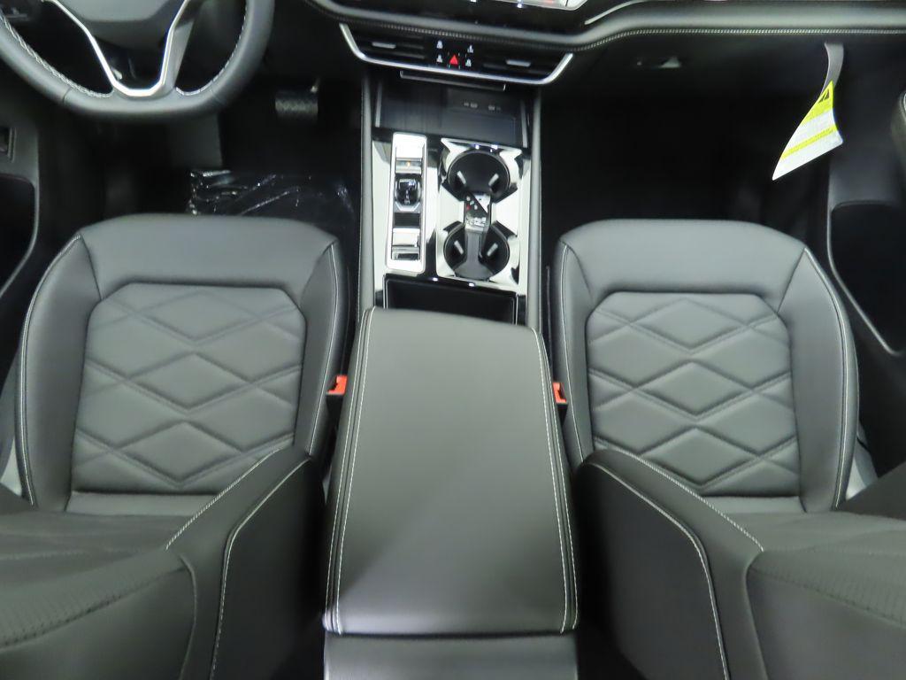 new 2026 Volkswagen Atlas car, priced at $47,947