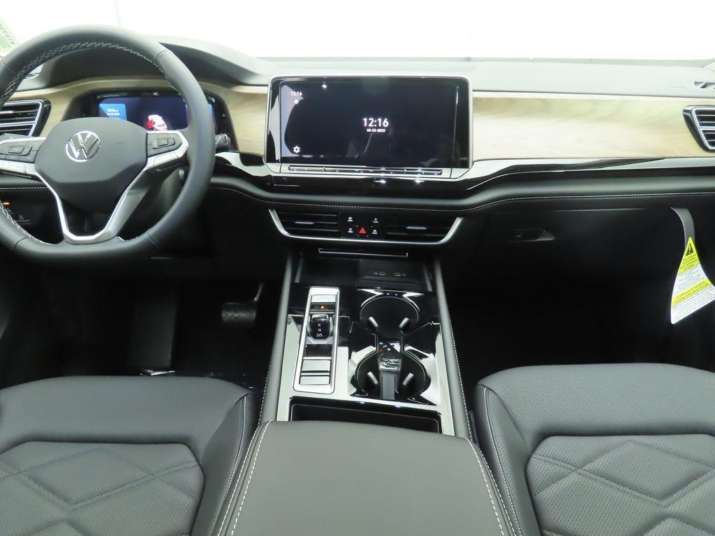 new 2026 Volkswagen Atlas car, priced at $47,947