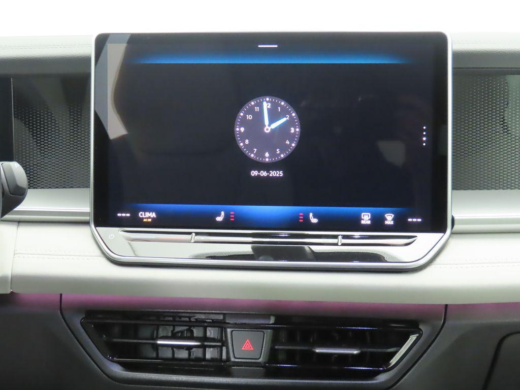 new 2025 Volkswagen Tiguan car, priced at $34,291