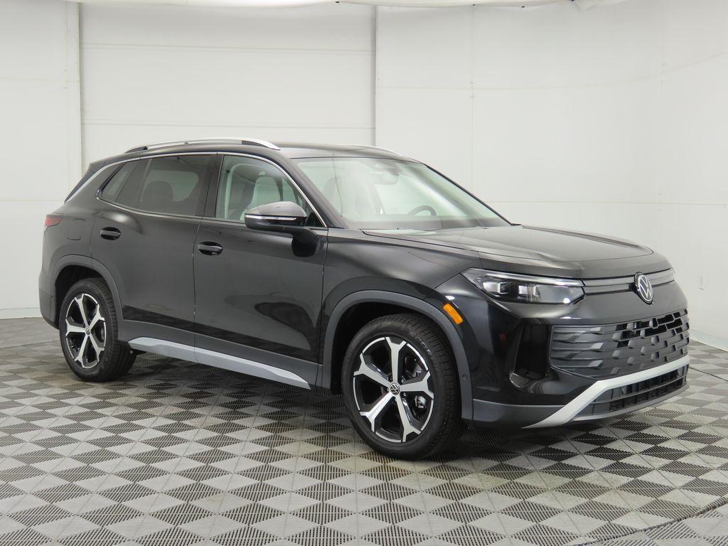 new 2025 Volkswagen Tiguan car, priced at $34,291