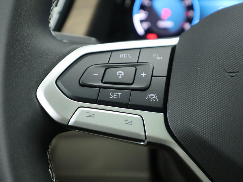 new 2026 Volkswagen Atlas car, priced at $48,058