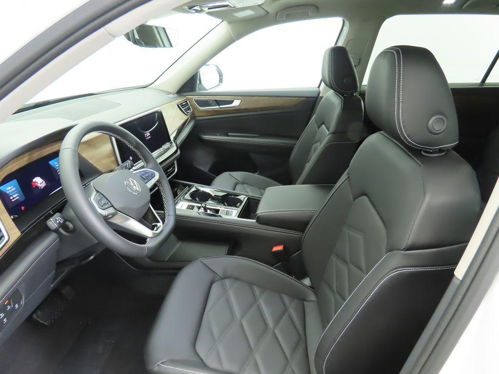 new 2026 Volkswagen Atlas car, priced at $48,533