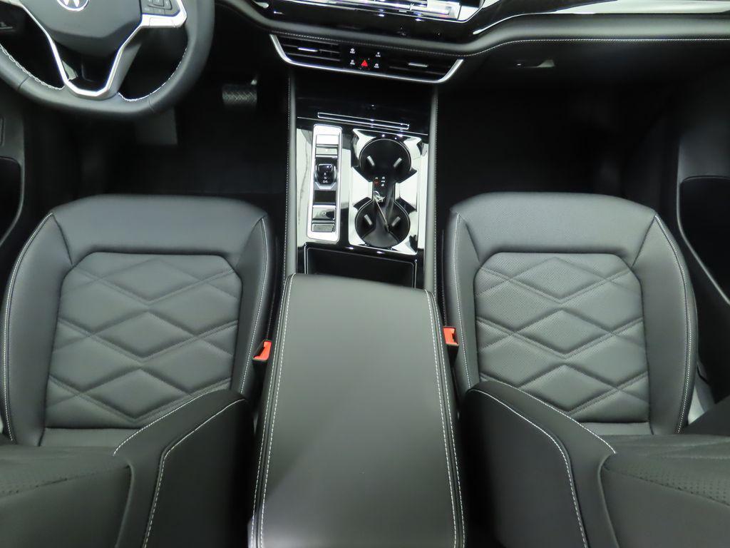 new 2026 Volkswagen Atlas car, priced at $48,533