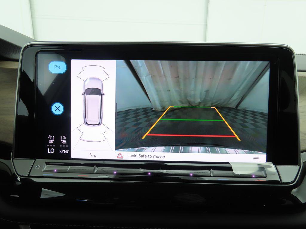 new 2026 Volkswagen Atlas car, priced at $48,533