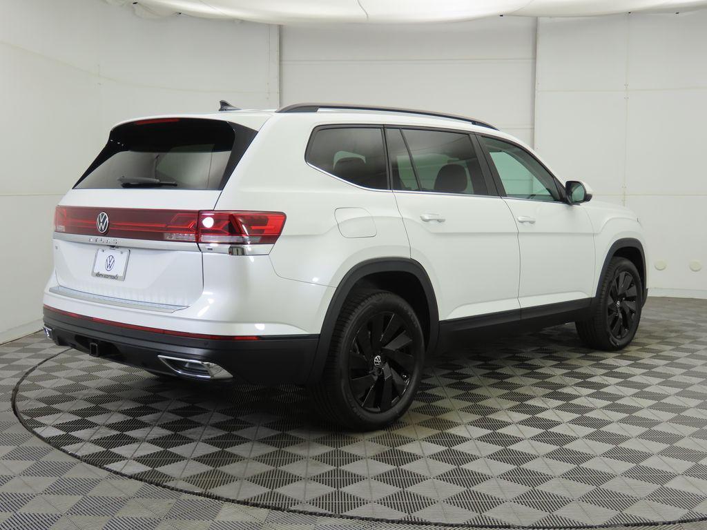 new 2026 Volkswagen Atlas car, priced at $48,533