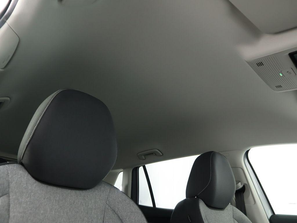 new 2025 Volkswagen Tiguan car, priced at $30,586