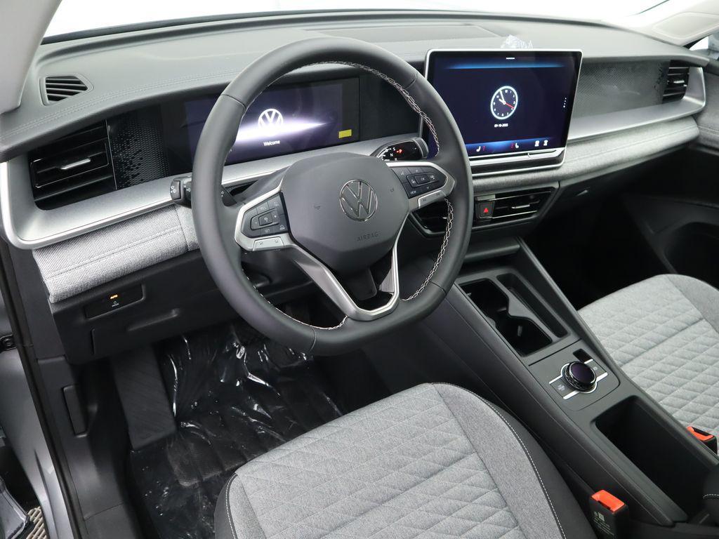 new 2025 Volkswagen Tiguan car, priced at $30,586