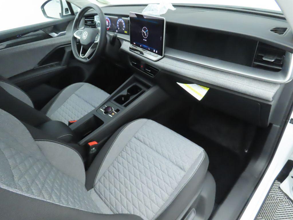 new 2025 Volkswagen Tiguan car, priced at $31,682